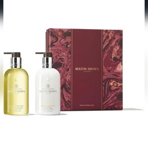 Molton Brown Orange And Bergamot Handcare Collection
